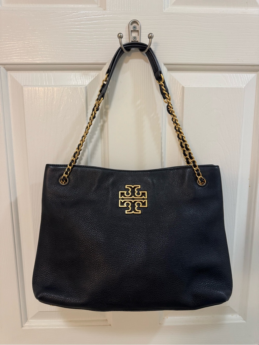 Tory Burch Black Leather Shoulder Bag with Gold Logo